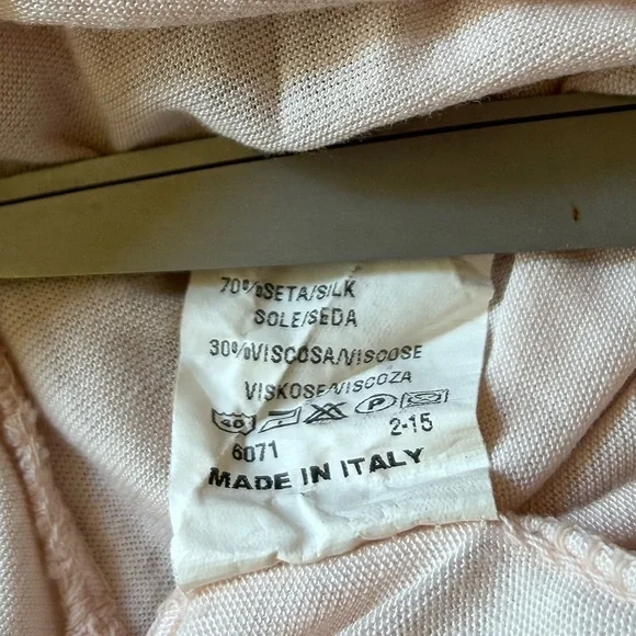 Silk Ruffle Asymmetrical Flowy Blouse Top Women’s size L - Picture 8 of 8